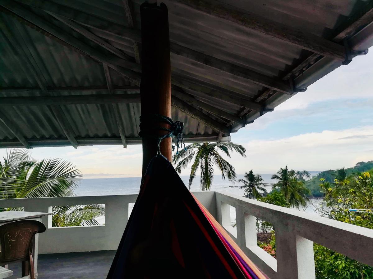 Amour Surf Tangalle Buitenkant foto